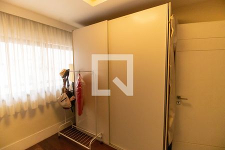 Quarto  de apartamento à venda com 3 quartos, 166m² em Icaraí, Niterói