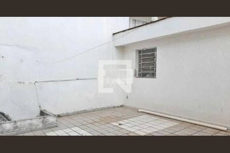 Casa à venda com 3 quartos, 150m² em Vila Gomes, São Paulo