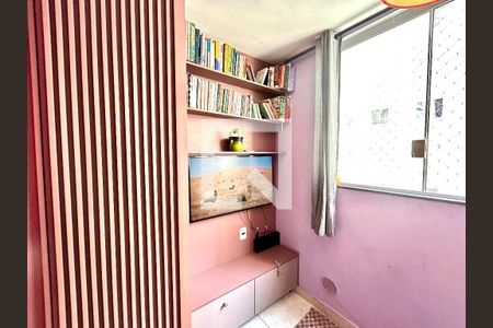 Sala de apartamento para alugar com 2 quartos, 47m² em Vila das Bandeiras, Guarulhos