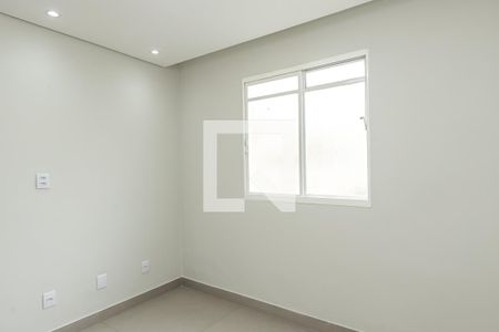 Quarto 1 de casa à venda com 3 quartos, 90m² em Santa Monica, Belo Horizonte