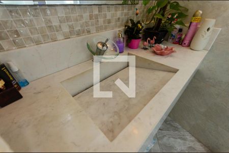 Lavabo de casa para alugar com 3 quartos, 297m² em Vila Comercial, São Paulo