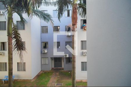 vista da sala  de apartamento para alugar com 2 quartos, 40m² em Canudos, Novo Hamburgo