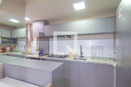Cozinha e Área de Serviço de apartamento à venda com 2 quartos, 45m² em Olaria, Canoas