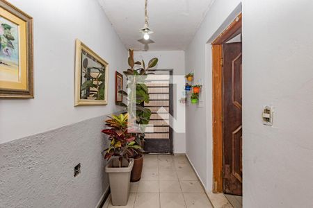 Hall de entrada de casa para alugar com 3 quartos, 190m² em Vila Água Funda, São Paulo