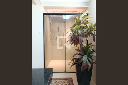 Banheiro social de apartamento à venda com 1 quarto, 86m² em Jardim Paulista, São Paulo