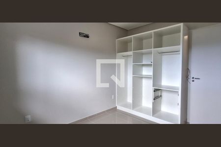 Quarto 2 de casa para alugar com 3 quartos, 220m² em Cacupé, Florianópolis