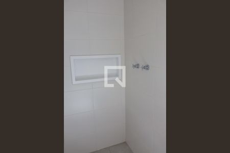 Banheiro da Suíte 1 de apartamento para alugar com 1 quarto, 38m² em Centro, Osasco