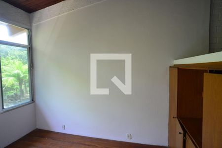 Sala/Quarto de apartamento para alugar com 1 quarto, 34m² em Barra da Tijuca, Rio de Janeiro