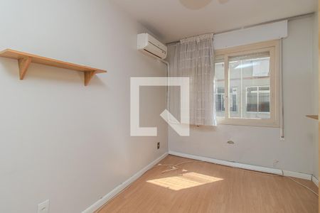 Quarto 2 de apartamento à venda com 2 quartos, 78m² em Santana, Porto Alegre