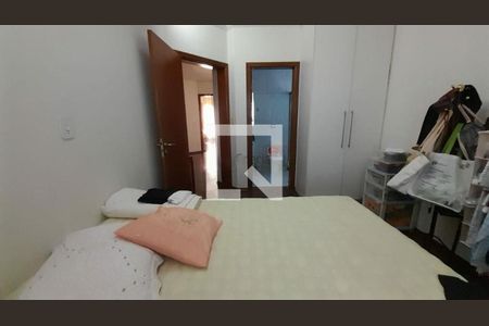 Casa à venda com 3 quartos, 300m² em Vila Carrão, São Paulo