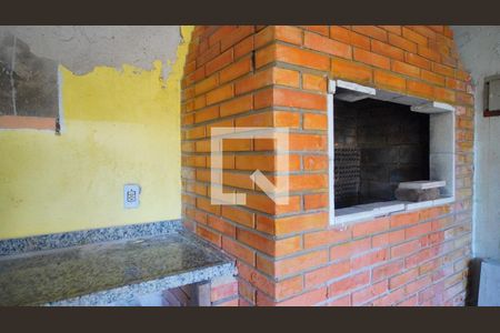 Garagem/ churrasqueira de casa à venda com 3 quartos, 119m² em Azenha, Porto Alegre