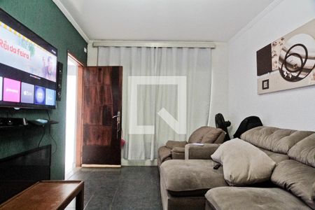 Casa à venda com 2 quartos, 160m² em Vila Carbone, São Paulo