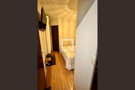 Casa à venda com 3 quartos, 99m² em Vila Carrão, São Paulo