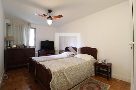 Quarto 2 de apartamento à venda com 3 quartos, 138m² em Itaim Bibi, São Paulo