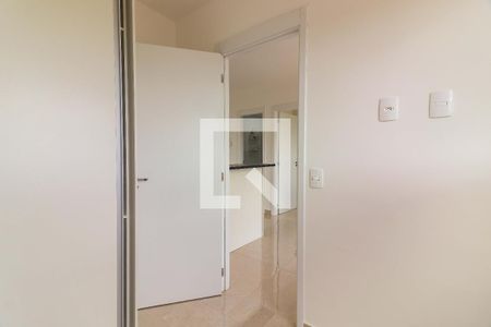 Quarto 2 de apartamento para alugar com 2 quartos, 40m² em Vila Butantã, São Paulo