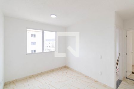 Sala de apartamento para alugar com 2 quartos, 24m² em Guaratiba, Rio de Janeiro