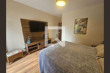 Casa à venda com 4 quartos, 250m² em Jardim Bonfiglioli, São Paulo