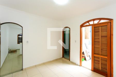 quarto 1 de casa para alugar com 2 quartos, 50m² em Jardim Boa Vista (zona Oeste), São Paulo