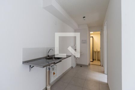 Sala/Cozinha de apartamento para alugar com 2 quartos, 35m² em Parque Industrial Tomas Edson, São Paulo