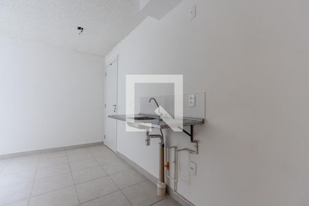 Sala/Cozinha de apartamento para alugar com 2 quartos, 35m² em Parque Industrial Tomas Edson, São Paulo