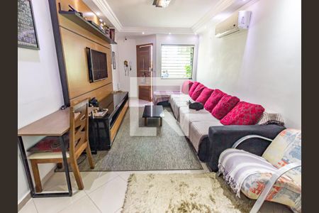 Sala de casa à venda com 3 quartos, 132m² em Vila Invernada, São Paulo
