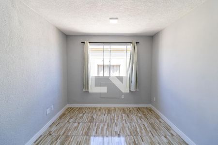 Sala de apartamento à venda com 2 quartos, 40m² em Cavalhada, Porto Alegre