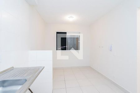 Sala/Cozinha de apartamento para alugar com 2 quartos, 44m² em Colônia (zona Leste), São Paulo