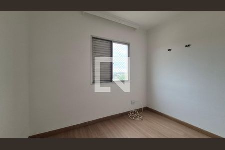 Quarto 2 de apartamento para alugar com 3 quartos, 63m² em Jardim Utinga, Santo André