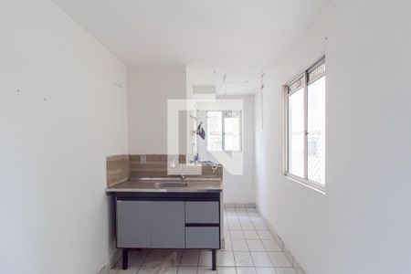 Cozinha de apartamento à venda com 2 quartos, 56m² em Jardim Danfer, São Paulo