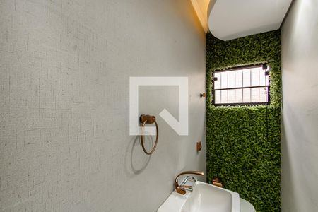 Lavabo de casa para alugar com 3 quartos, 150m² em Jardim Santa Maria, São Paulo