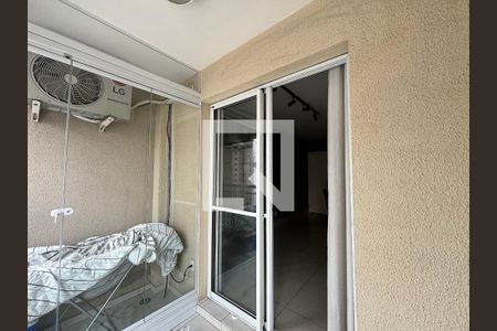 Varanda de apartamento para alugar com 1 quarto, 49m² em Vila Olímpia, São Paulo