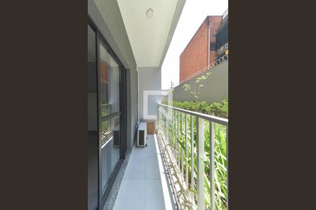 Varanda de kitnet/studio à venda com 1 quarto, 27m² em Santo Amaro, São Paulo