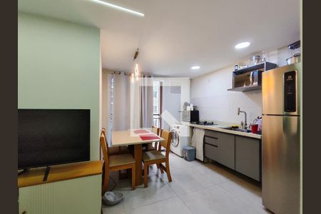 Sala de apartamento para alugar com 2 quartos, 38m² em São Francisco Xavier, Rio de Janeiro