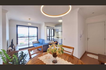 Sala de apartamento para alugar com 3 quartos, 67m² em Vila Anastácio, São Paulo