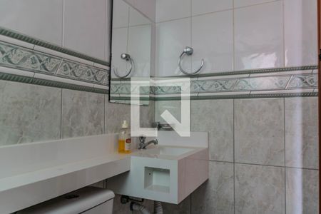 Banheiro da Suíte de apartamento para alugar com 3 quartos, 70m² em Buritis, Belo Horizonte