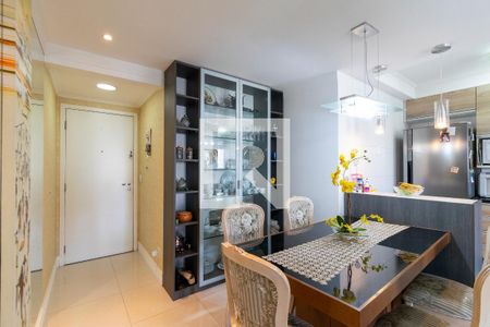 Sala  de apartamento à venda com 2 quartos, 74m² em Jardim Prudência, São Paulo