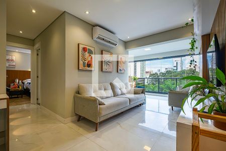 Sala/Cozinha de apartamento à venda com 2 quartos, 72m² em Cerqueira César, São Paulo
