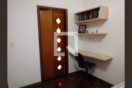 Casa à venda com 3 quartos, 150m² em Chácara Cruzeiro do Sul, São Paulo