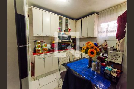 Cozinha de apartamento à venda com 2 quartos, 52m² em Conjunto Residencial José Bonifácio, São Paulo