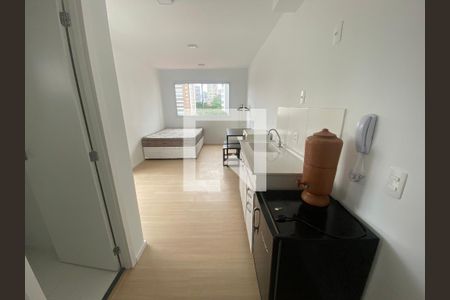 Cozinha de apartamento à venda com 1 quarto, 28m² em Itaim Bibi, São Paulo