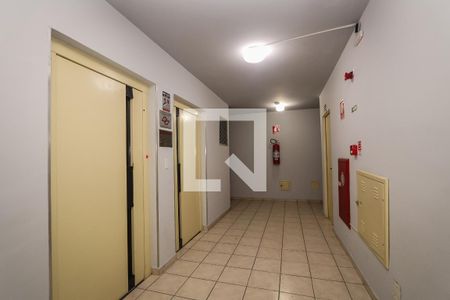 Hall Social de apartamento à venda com 2 quartos, 56m² em Jardim Taboao, São Paulo