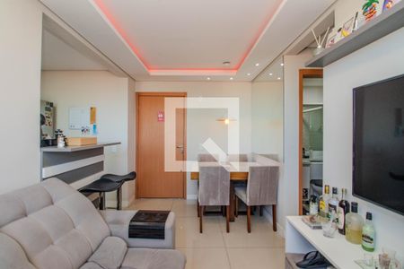 Sala de apartamento à venda com 2 quartos, 45m² em Humaitá, Porto Alegre