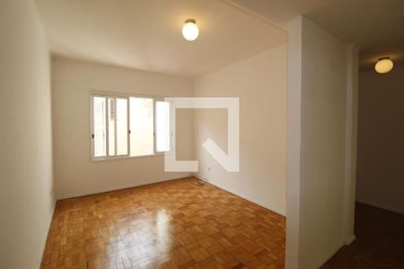Sala de apartamento para alugar com 3 quartos, 80m² em Bom Fim, Porto Alegre