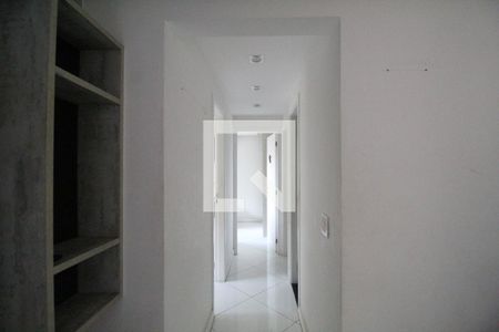 Sala - Corredor  de apartamento à venda com 3 quartos, 77m² em Freguesia (jacarepaguá), Rio de Janeiro
