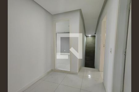 Hall de casa de condomínio à venda com 5 quartos, 230m² em Recreio dos Bandeirantes, Rio de Janeiro