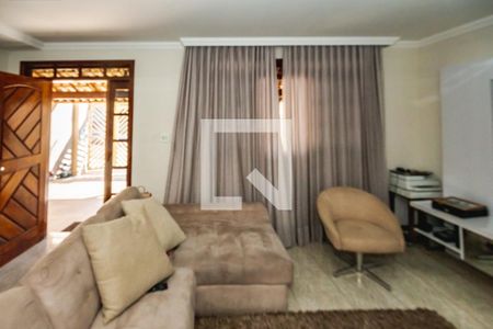 Casa à venda com 3 quartos, 180m² em Santa Amelia, Belo Horizonte