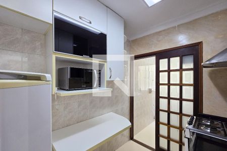 Cozinha de apartamento para alugar com 2 quartos, 67m² em Ferrazópolis, São Bernardo do Campo