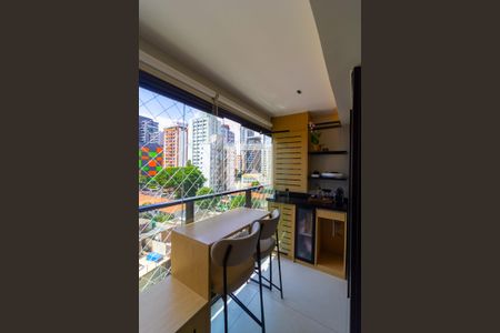 Varanda de kitnet/studio para alugar com 1 quarto, 27m² em Jardim das Acacias, São Paulo