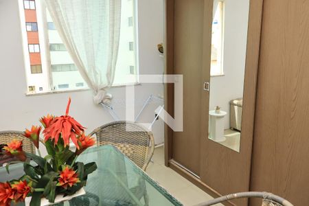 Quarto de apartamento para alugar com 3 quartos, 115m² em Praia do Flamengo, Salvador