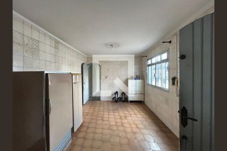 Cozinha de casa para alugar com 3 quartos, 100m² em Jardim Anhanguera, São Paulo